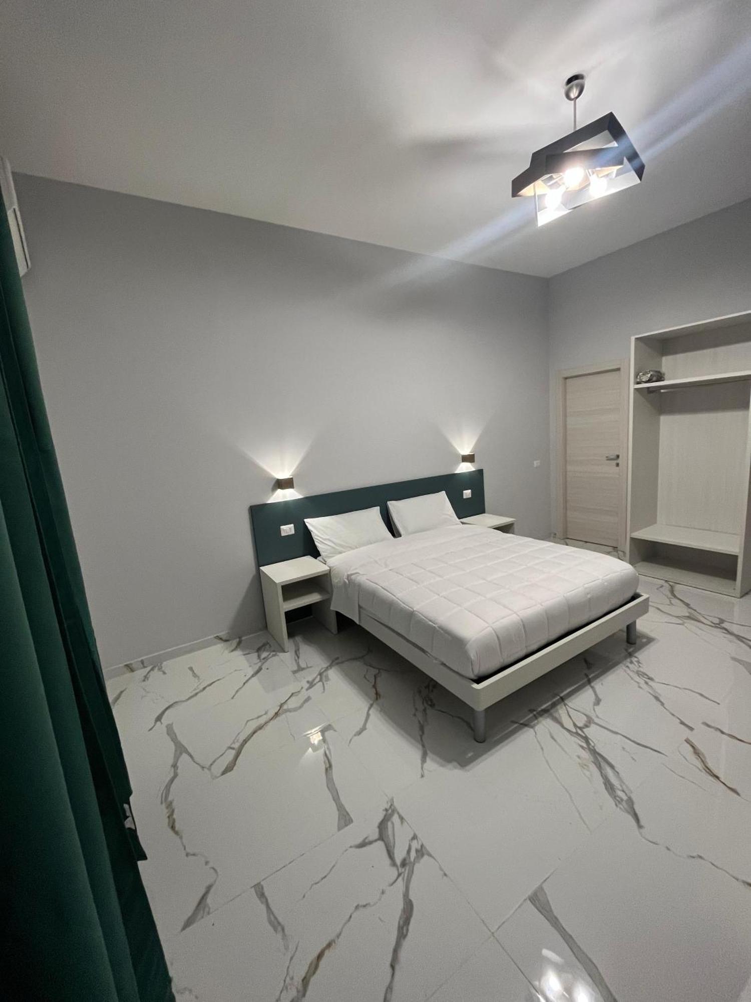 B&B Cadifra Portapiccola Napels Buitenkant foto