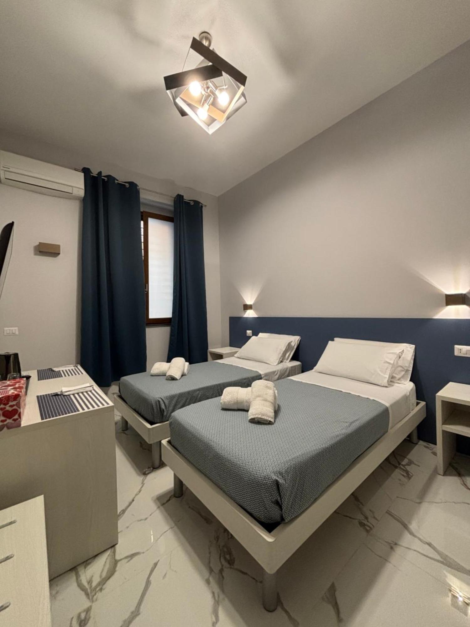 B&B Cadifra Portapiccola Napels Buitenkant foto
